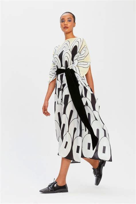 Mushroom Silk Crepe Kaftan Dress – Navvi.in