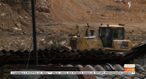 Kuće na trasi auto-puta: Žitelji sela Rakovice ogorčeni VIDEO - B92