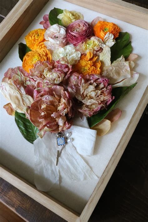 How to preserve wedding bouquet diy 60 photos - Vianawedding.com