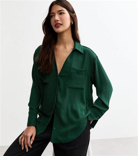 Dark Green Long Sleeve Shirt | New Look | Chemise vert foncé, Blouse ...