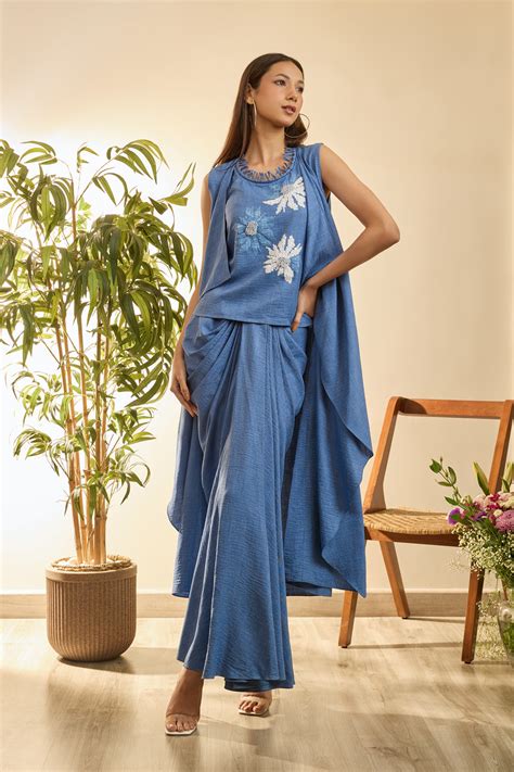 French Blue Tres Ensemble – Babita M