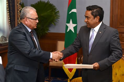 President Yameen receives invitation to attend the 18th SAARC Summit - The President's Office