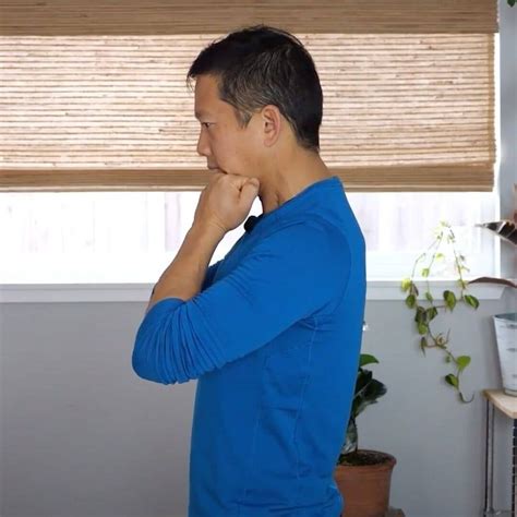 Hunchback Using a Computer 的图像结果