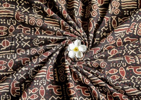 Exclusive Black Ajrakh animal print cotton fabric – Sujatra