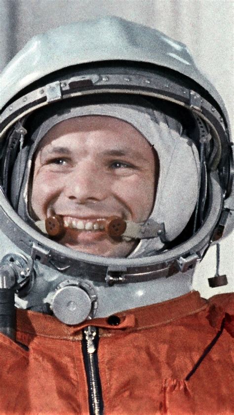 🔥 [80+] Yuri Gagarin Wallpapers | WallpaperSafari
