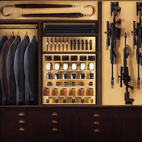 The Importance Of Tray Etiquette (Video Top 10 Entertainment)