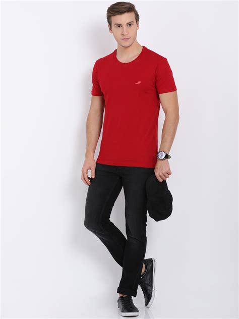 Buy Chilli Red Solid Casual T-Shirt – Crocodile