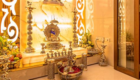 17 Vastu Tips To Follow For Pooja Room - lifeberrys.com