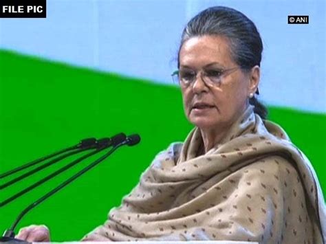 Sonia urges Cong CMs to ensure Rs 6,000 under NFSA Act to pregnant ...