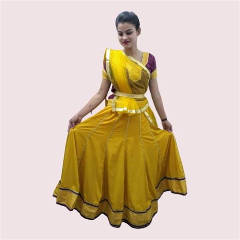 ITSMYCOSTUME Bihar Dress Girl Yellow & Wine Lehenga Choli Dupatta ...