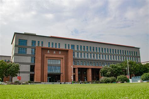 兰州大学外国语学院