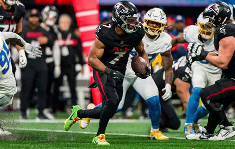 What channel is Raiders vs. Falcons on? How to watch Monday Night ...