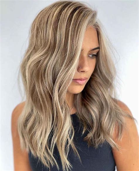 Blonde Hair With Highlights 25 Splendid Dark Blonde Hair Color Ideas