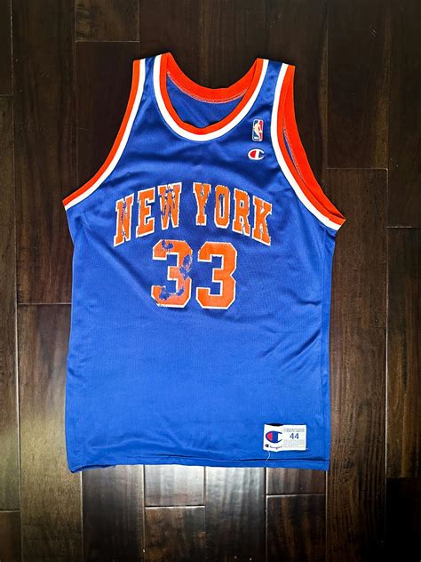 Champion × NBA × Vintage Vintage New York Knicks Champion Patrick Ewing ...
