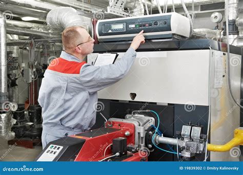 Heating Engineer 的图像结果