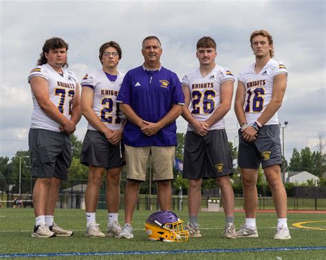 Class C, D football roundup: Holland Patent remains perfect - syracuse.com