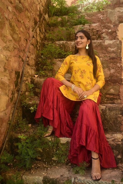 Yellow Floral Sharara Set – Label Krisha