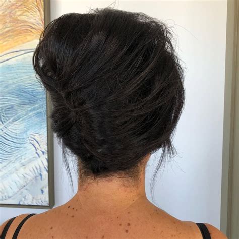 16 French Roll Hairstyles to Inspire Your Next Pin-Up