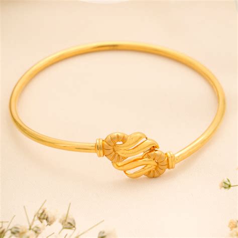 Rose Gold Grid Texture Kada | Sri Anu Jewellers