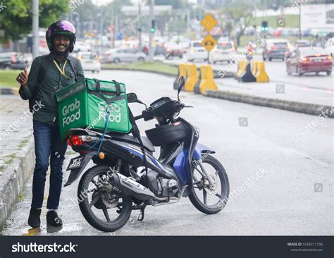 1,810 Grab Food Motorcycle Images, Stock Photos & Vectors | Shutterstock