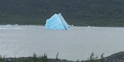 Video: Rolling iceberg at Spencer Glacier Whistle Stop