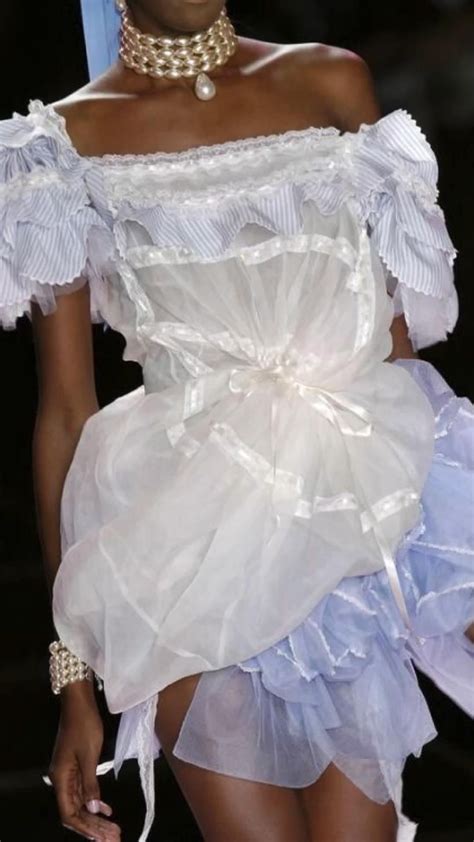 FashionChannel 1990 Spring 的图像结果