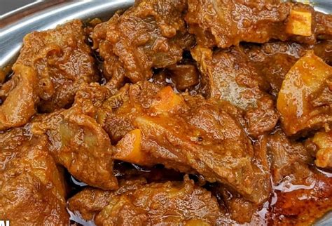 ম্যারিনেশনের সময় মাটনে দিন এই মশলা, মাংসের টেস্ট বাড়বে ১০ গুণ ...