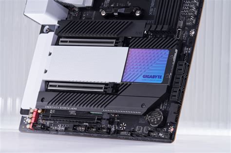 Motherboards｜AORUS - GIGABYTE Global