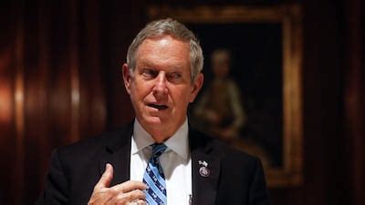 US legislators introduce 'Free Iraq from Iran' bill | The National