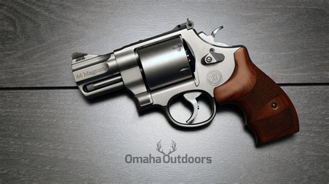 Gun Review: Smith & Wesson 629 Performance Center Snub Nose Revolver ...