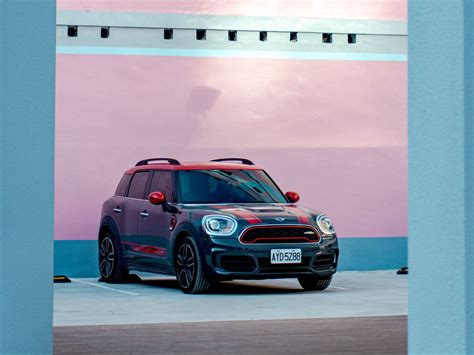 Download wallpaper 1400x1050 car, side view, headlights standard 4:3 hd ...