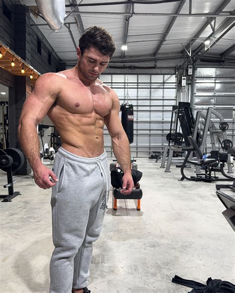 Chase Calvit Onlyfans