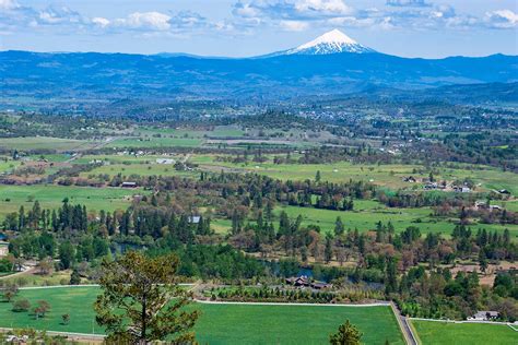 Coming This Fall: Oregon's Top Brokerage Heads to Medford, the Next Hot ...