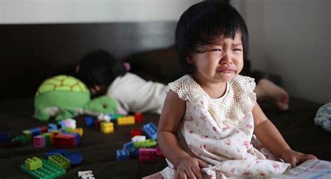 Separation anxiety in babies and toddlers | BabyCenter