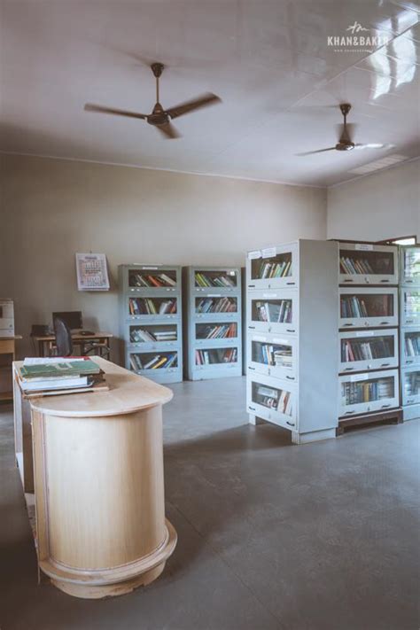 Holy Crescent College of Architecture - Academics