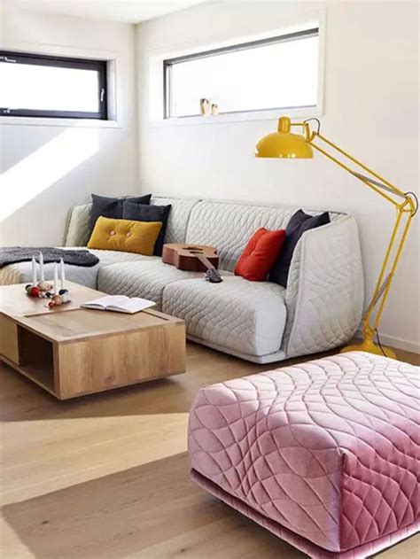 深色沙发如何搭配地毯 客厅新潮搭配法则-欧派家居