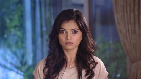 Watch Devatha - Anubandhala Alayam S1 Episode 11 on Disney+ Hotstar