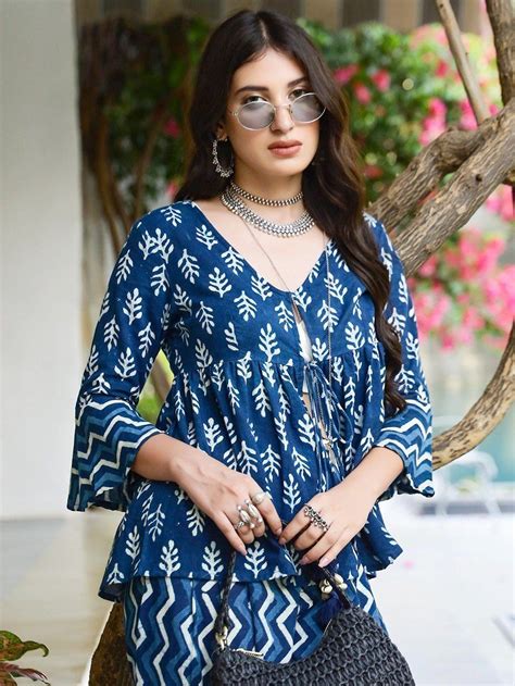 Chanderi kurtas to shop online from the loom