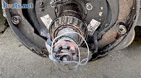 How to Repack Boat Trailer Wheel Bearings | Boats.net