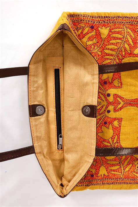 Orange Kantha Embroidery Tote bag 10063519 – Avishya.com