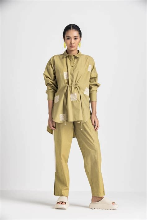 New Narrow Bottom with Side Pleat - Moss Green – Three Clothing