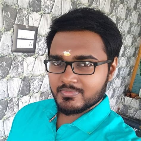 கணியன் - Drawing teacher - ₹300/h