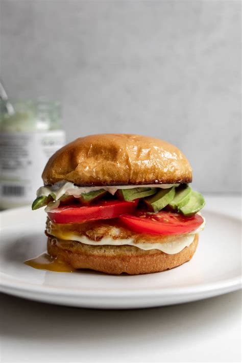 Simple Fried Egg Sandwich - Chef Sous Chef