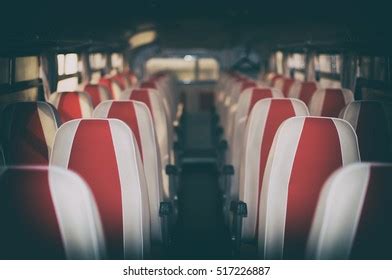 Bus Inside 的图像结果