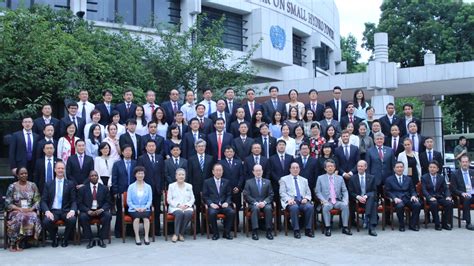 Develop Global Partnership for Development 的图像结果