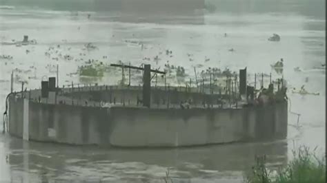 Delhi yamuna Water levels rise after heavy rains in catchment areas ...