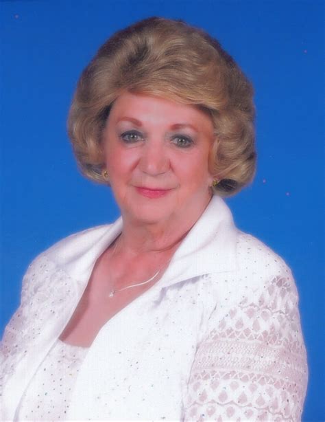 Mary Beth Clausen - 2023 - Kinney-Underwood Funeral Home