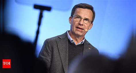 Swedish PM says won't negotiate with Hungary on NATO, Stoltenberg ...