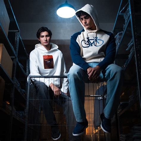 Clothing – Mendeez