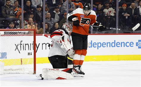 Flyers strike twice on power play but fall to New Jersey Devils in overtime